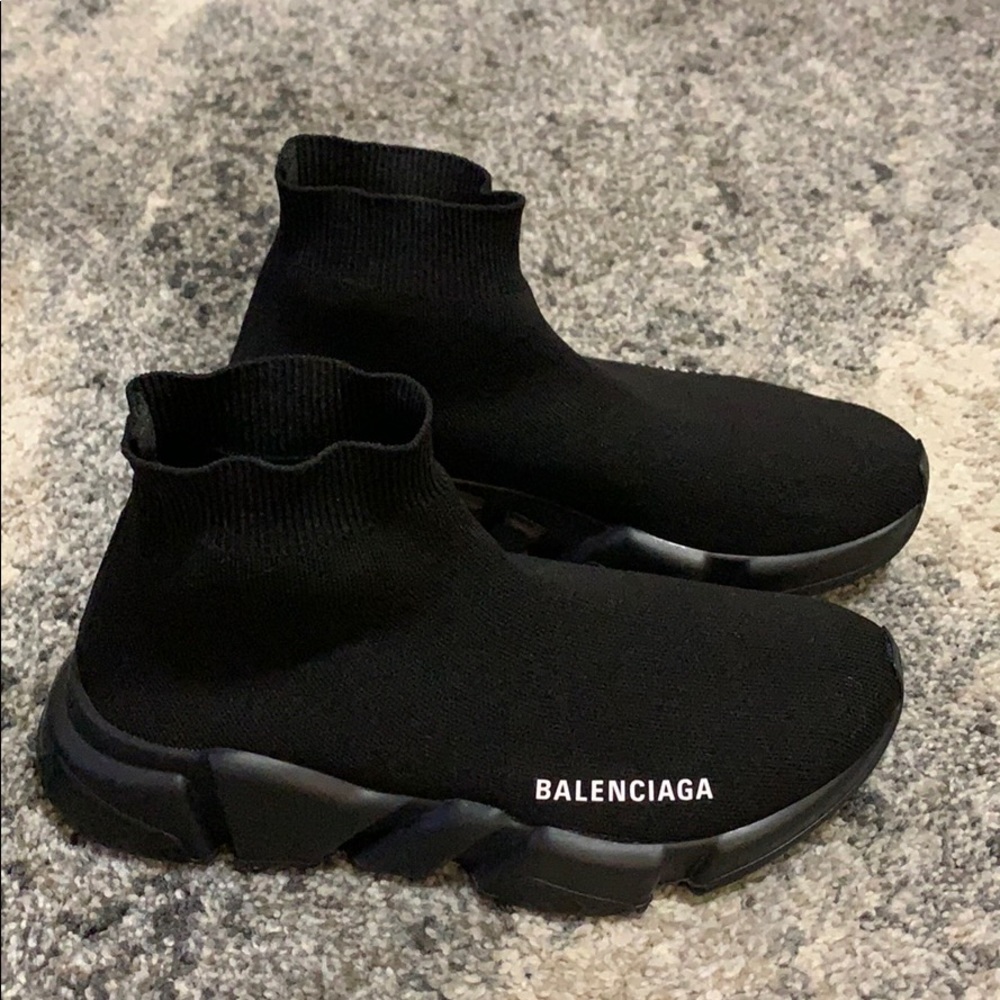 Balenciaga speed trainers 37